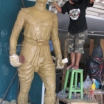 artist-sculpture-monument