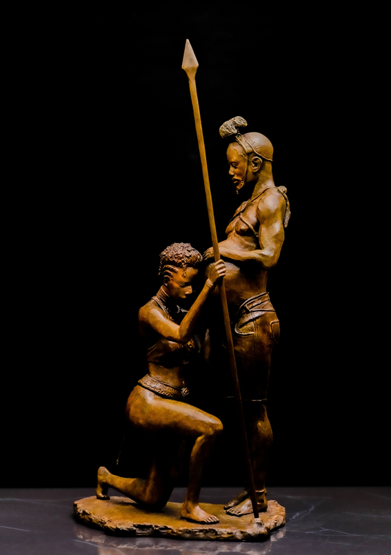 A sculpture representing the traditions of a tribe
